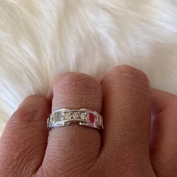 Set of five silver tone rings! - Picture 4 of 7